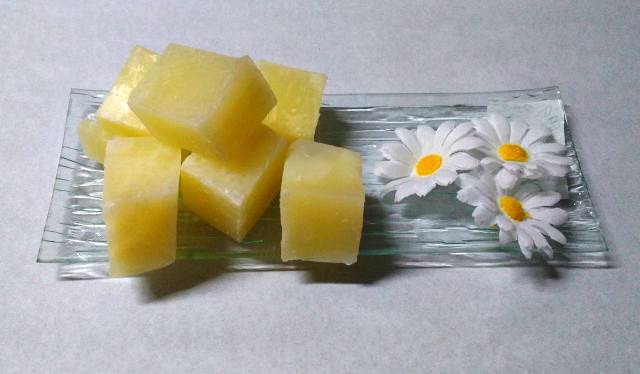 Mýdlová hmota CRYSTAL CCA 500 g