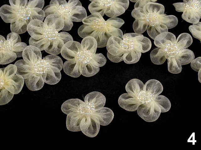 Monofilový květ s perličkami 25 - 30 mm - krémová