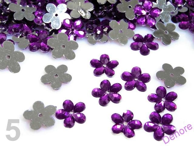Květina plastová 11mm - fialová purpura- balení 100 ks