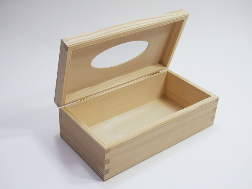 Dřevěná krabička na kapesníky ODKLÁPĚCÍ